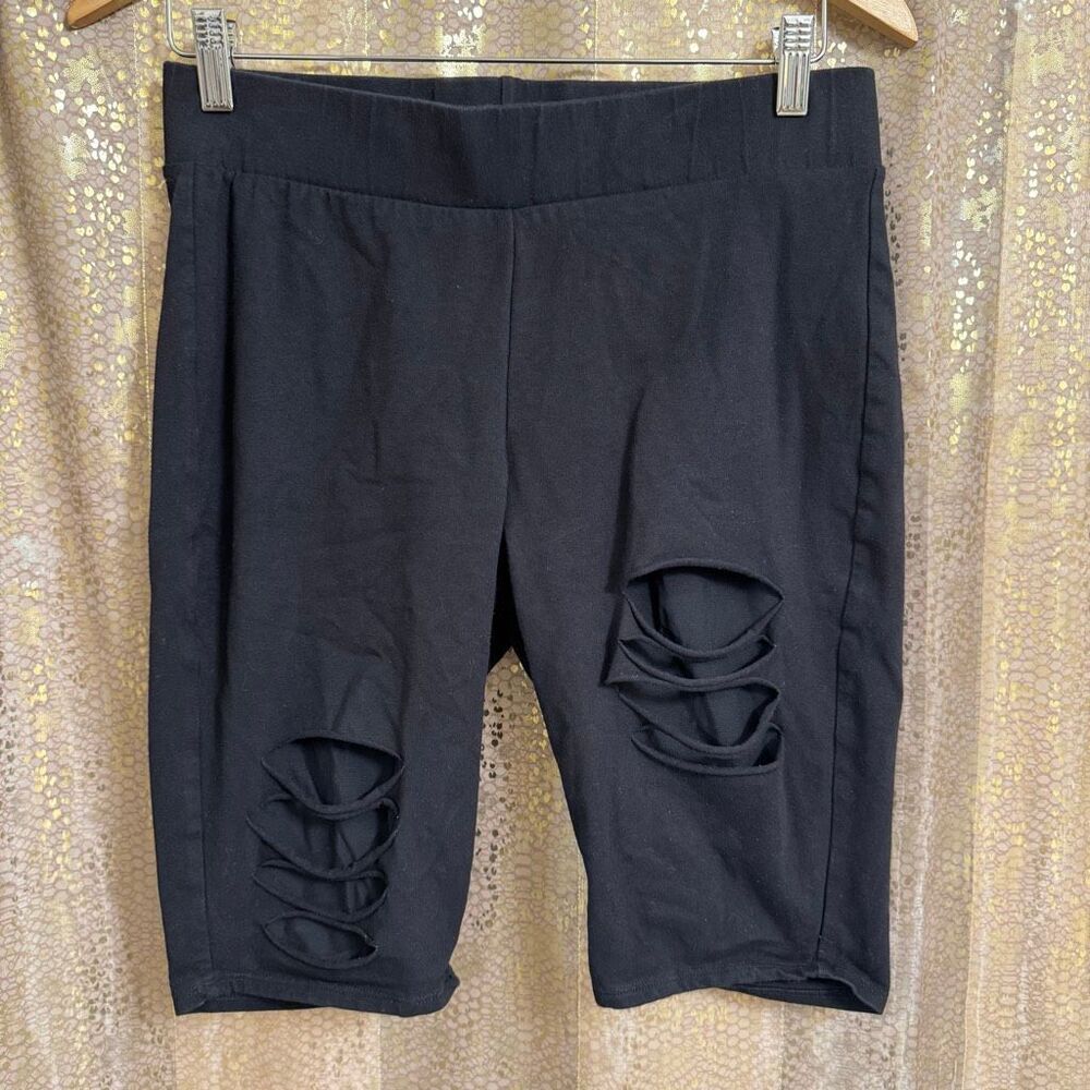 Torrid 11" Inseam Black Mesh Shredded Cut Front Bike Short Size Large 1X